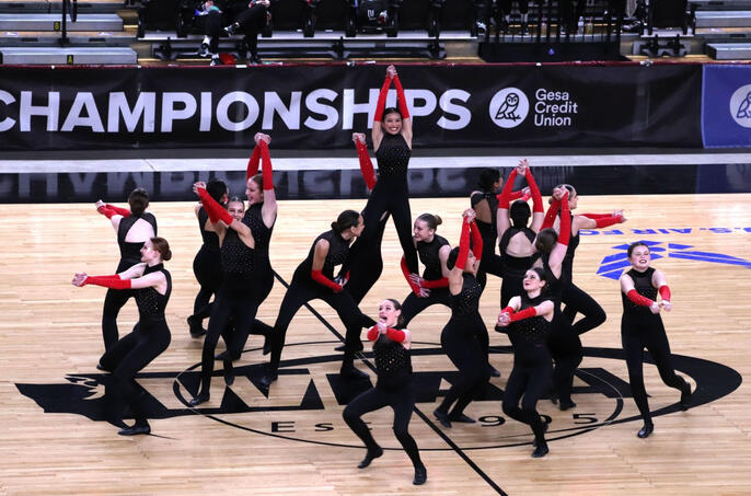 Mount Si Dance performing at the state championships